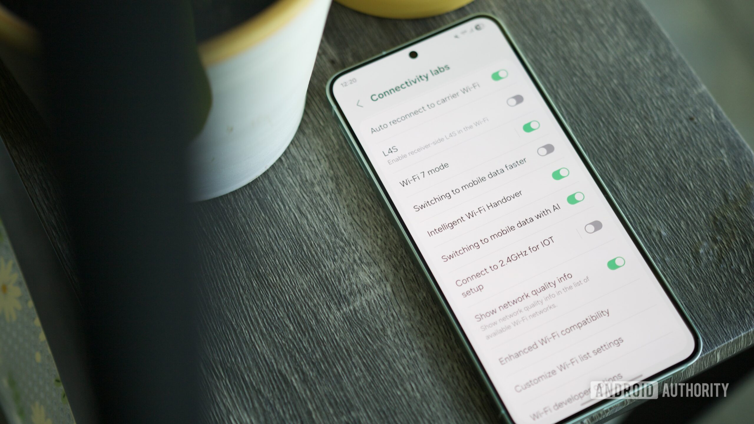 Wi-Fi settings toggles in Samsung's Connectivity Labs page.